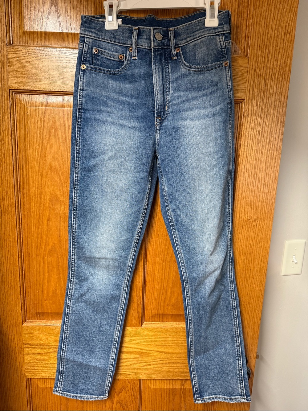 GAP High-Rise Vinatge Jeans